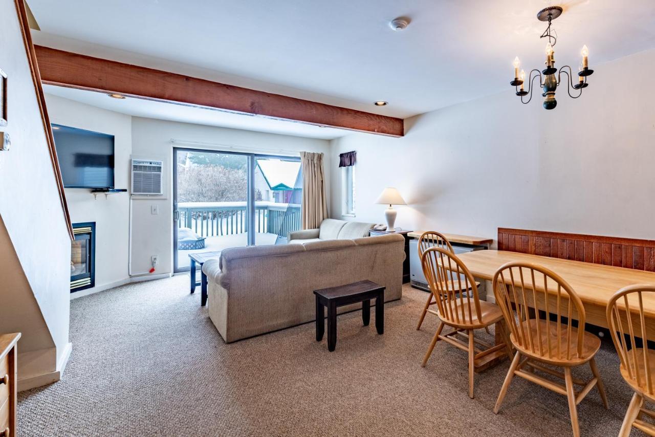 Smugglers' Notch Resort Private Suites Cambridge ภายนอก รูปภาพ